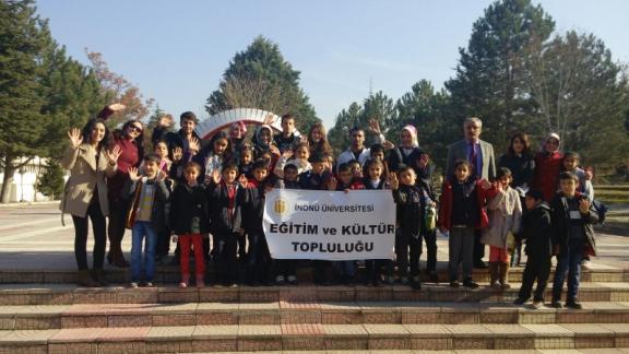 Sürür Abdurrahman Serttaş  İlkokulu Müdürlüğü´ nün İnönü Üniversitesi Gezisi.