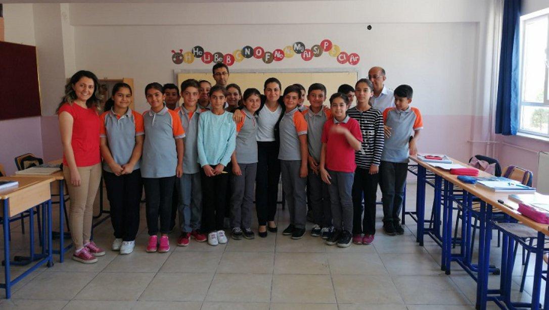 Kaymakamımız Fethiye İlk-Ortaokulu'nu Ziyaret Etti